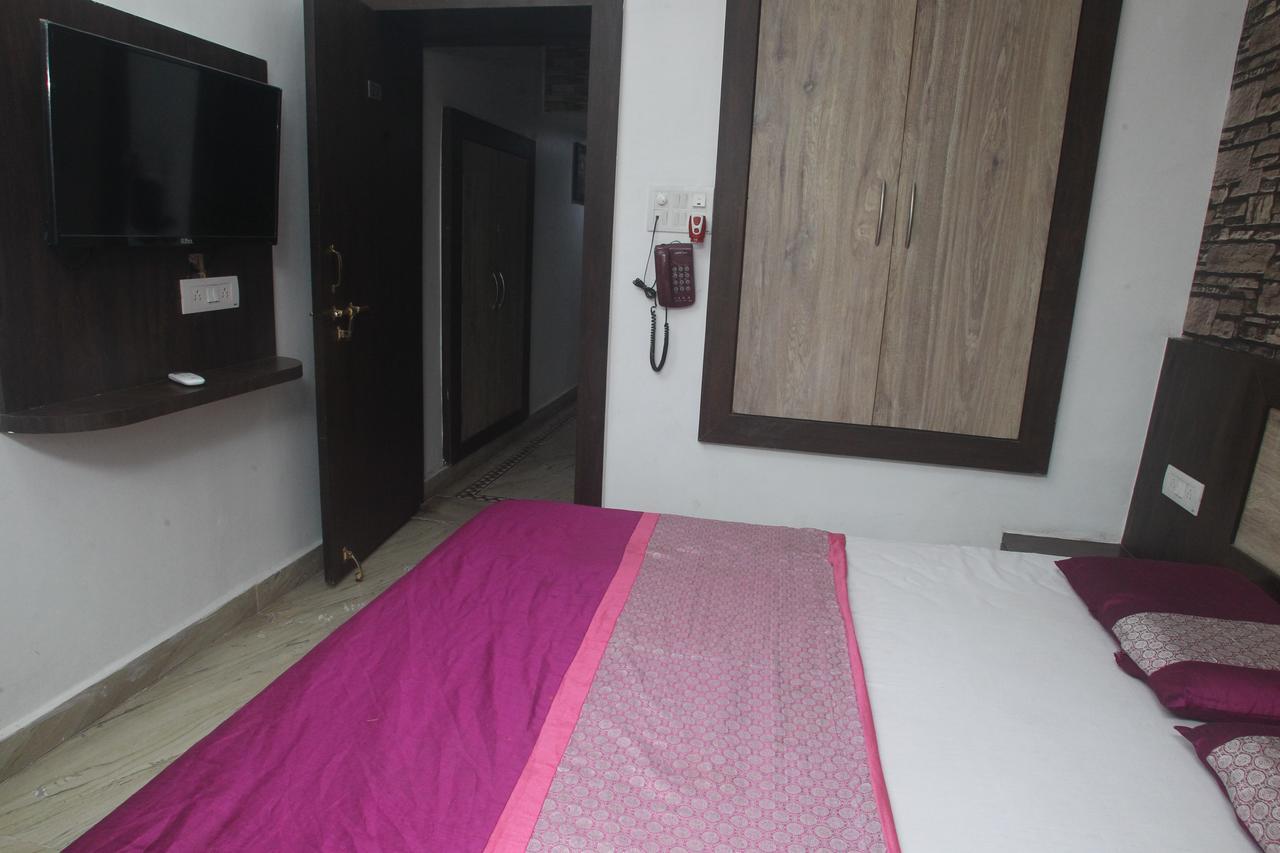Alakhnanda Guest House Varanasi Exteriör bild