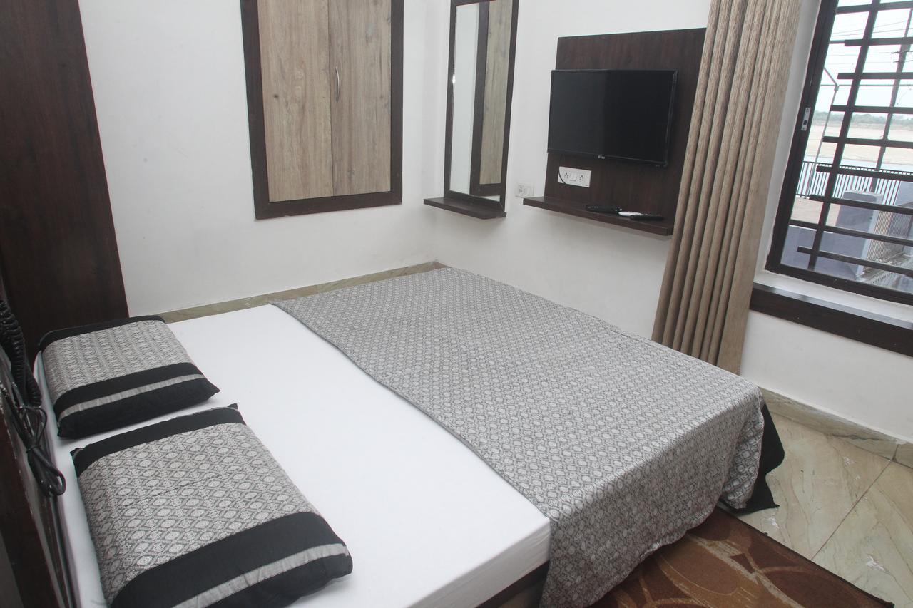 Alakhnanda Guest House Varanasi Exteriör bild