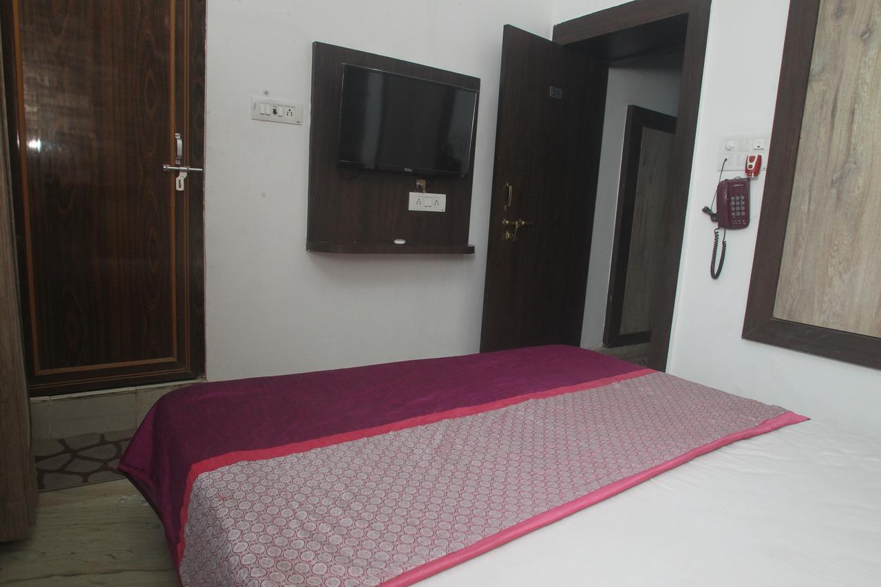 Alakhnanda Guest House Varanasi Exteriör bild