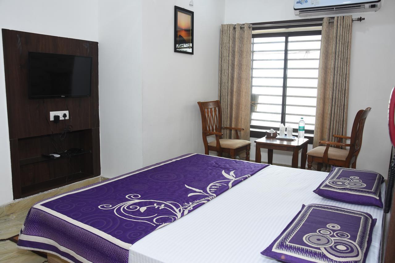 Alakhnanda Guest House Varanasi Exteriör bild