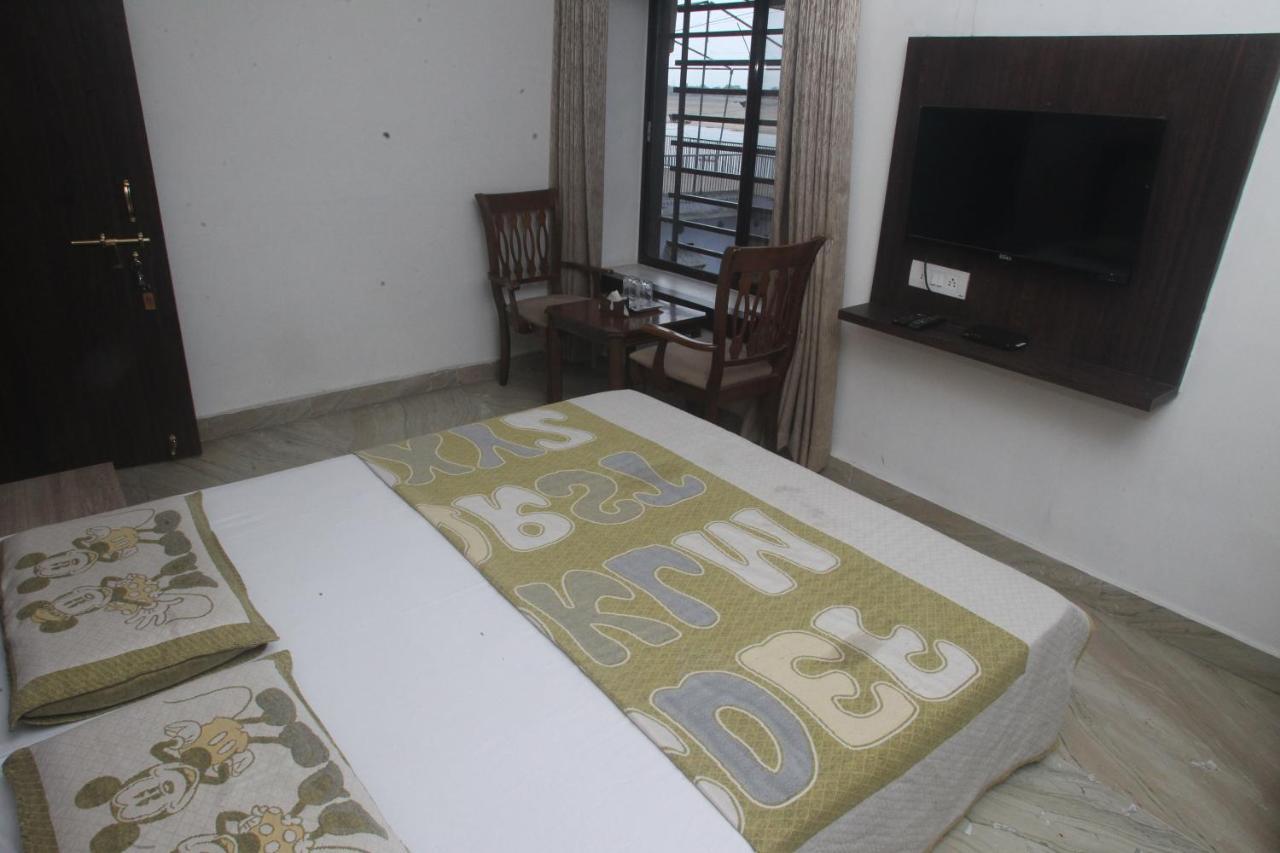 Alakhnanda Guest House Varanasi Exteriör bild